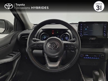Photo 18 du bon plan TOYOTA Yaris 116h Design 5p Pack Confort occasion à 20490 €