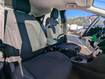 Photo 16 du bon plan FORD Puma 1.0 Flexifuel 125ch S&S mHEV Titanium Design 3 occasion à 19990 €