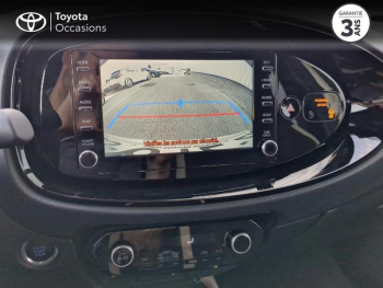 Photo 15 du bon plan TOYOTA Aygo X 1.0 VVT-i 72ch Design occasion à 14200 €