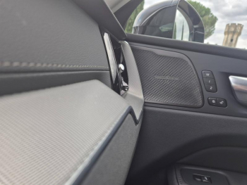 Photo 25 du bon plan VOLVO XC60 T8 Hybride Rechargeable 310 + 145ch Ultra Style Chrome Geartronic 8 AWD occasion à 58500 €