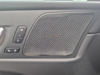 Photo 26 du bon plan VOLVO XC60 T8 Hybride Rechargeable 310 + 145ch Ultra Style Chrome Geartronic 8 AWD occasion à 58500 €