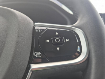 Photo 28 du bon plan VOLVO XC60 T8 Hybride Rechargeable 310 + 145ch Ultra Style Chrome Geartronic 8 AWD occasion à 58500 €