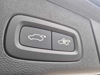 Photo 32 du bon plan VOLVO XC60 T8 Hybride Rechargeable 310 + 145ch Ultra Style Chrome Geartronic 8 AWD occasion à 58500 €