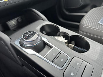 Photo 10 du bon plan FORD Kuga 2.5 Duratec 190ch FHEV E85 Titanium BVA occasion à 22400 €