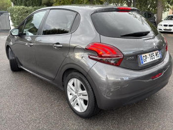 Photo 6 du bon plan PEUGEOT 208 1.2 PureTech 82ch E6.c Signature 5p DISTRIBUTION FAITE EN OCT2025 CHEZ PEUGEOT occasion à 9490 €