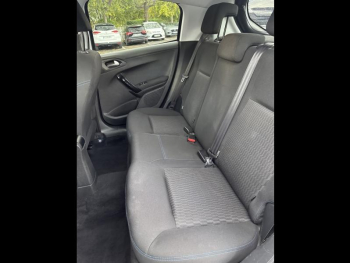 Photo 9 du bon plan PEUGEOT 208 1.2 PureTech 82ch E6.c Signature 5p DISTRIBUTION FAITE EN OCT2025 CHEZ PEUGEOT occasion à 9490 €