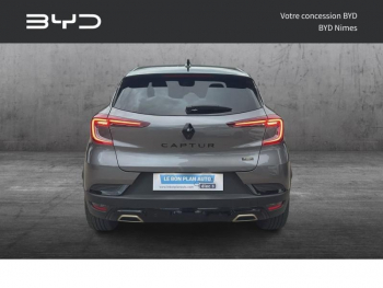 Photo 6 du bon plan RENAULT Captur 1.6 E-Tech hybride 145ch Engineered occasion à 20990 €