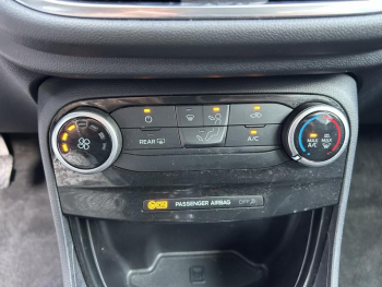 Photo 10 du bon plan FORD Puma 1.0 Flexifuel 125ch S&S mHEV Titanium occasion à 17850 €