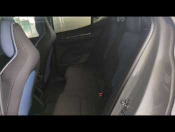 Photo 11 du bon plan VOLVO EX30 Single Extended Range 272ch Plus occasion à 42890 €