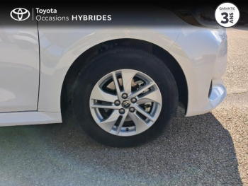 Photo 16 du bon plan TOYOTA Yaris 116h Dynamic Business + Programme Toyota Experience 5p MC24 occasion à 19890 €