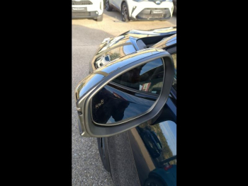 Photo 12 du bon plan TOYOTA C-HR 1.8 Hybride 140ch Design MY25 occasion à 33490 €