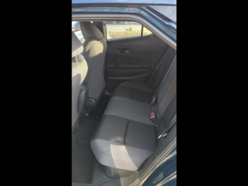 Photo 16 du bon plan TOYOTA C-HR 1.8 Hybride 140ch Design MY25 occasion à 33490 €