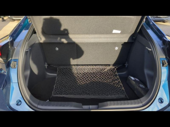 Photo 18 du bon plan TOYOTA C-HR 1.8 Hybride 140ch Design MY25 occasion à 33490 €