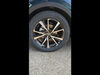 Photo 41 du bon plan TOYOTA C-HR 1.8 Hybride 140ch Design MY25 occasion à 33490 €