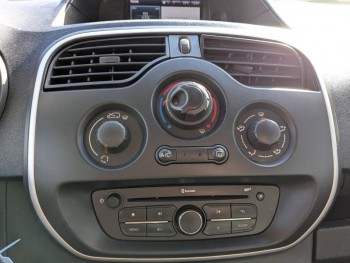 Photo 12 du bon plan RENAULT Kangoo Express 1.5 dCi 90ch energy Grand Confort Euro6 occasion à 11923 €