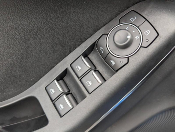 Photo 9 du bon plan FORD Puma 1.0 Flexifuel 125ch S&S mHEV ST-Line occasion à 19401 €