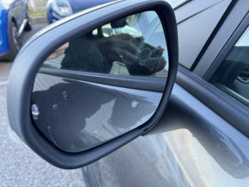 Photo 18 du bon plan FORD Puma 1.0 EcoBoost 125ch S&S mHEV Titanium Powershift occasion à 18990 €