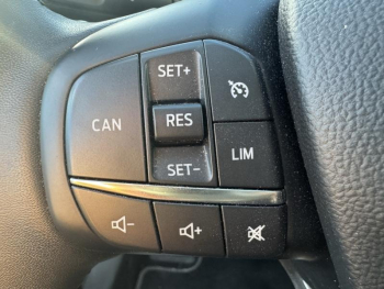 Photo 19 du bon plan FORD Focus SW 1.0 Flexifuel mHEV 125ch Titanium X Business occasion à 20690 €