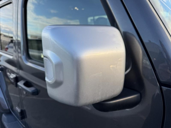 Photo 16 du bon plan JEEP Wrangler 2.2 MultiJet 200ch Overland Command-Trac BVA8 188g occasion à 43990 €