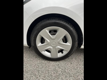 Photo 15 du bon plan FORD Fiesta 1.5 TDCi 85ch Cool & Connect 5p occasion à 11890 €