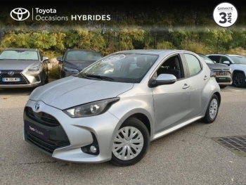Photo 25 du bon plan TOYOTA Yaris 116h Dynamic Business 5p + Programme Beyond Zero Academy MY22 occasion à 18990 €