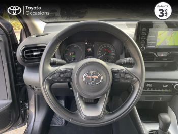 Photo 9 du bon plan TOYOTA Yaris 116h Dynamic Business 5p + Programme Beyond Zero Academy MY22 occasion à 18990 €