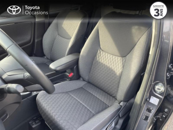 Photo 11 du bon plan TOYOTA Yaris 116h Dynamic Business 5p + Programme Beyond Zero Academy MY22 occasion à 18990 €