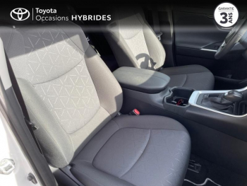 Photo 6 du bon plan TOYOTA RAV4 2.5 Hybride 218ch Dynamic Business 2WD + Programme Beyond Zero Academy MY22 occasion à 33490 €