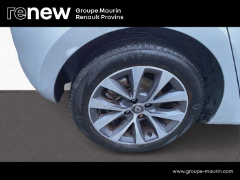 Photo 9 du bon plan RENAULT Clio 1.6 E-Tech 140ch Intens -21 occasion à 15400 €