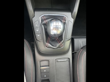 Photo 23 du bon plan FORD Focus 1.0 Flexifuel mHEV 125ch ST-Line Style occasion à 19490 €