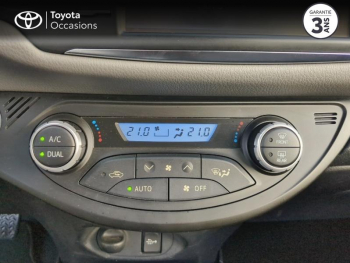 Photo 21 du bon plan TOYOTA Yaris 70 VVT-i Ultimate 5p occasion à 10490 €