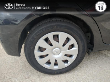 Photo 16 du bon plan TOYOTA Yaris HSD 100h Dynamic TechnoLine 5p occasion à 11990 €