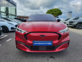 Photo 2 du bon plan FORD Mustang Mach-E 351ch Extended Range 99kWh AWD occasion à 36890 €