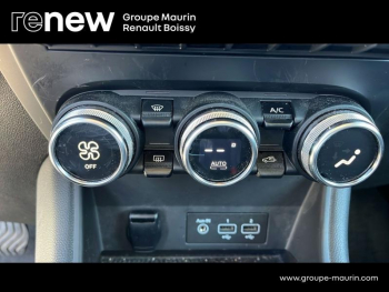 Photo 24 du bon plan RENAULT Captur 1.3 TCe 140ch FAP Intens EDC -21 occasion à 17900 €