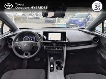 Photo 8 du bon plan TOYOTA C-HR 2.0 Hybride Rechargeable 225ch Design NG23 occasion à 35990 €
