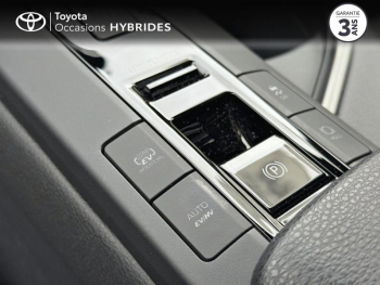 Photo 22 du bon plan TOYOTA C-HR 2.0 Hybride Rechargeable 225ch Design NG23 occasion à 35990 €