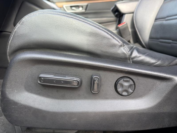 Photo 10 du bon plan HONDA CR-V 2.0 i-MMD 184ch Exclusive 4WD AT occasion à 26990 €