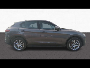 Photo 10 du bon plan ALFA ROMEO Stelvio 2.2 Diesel 180ch Business AT8 occasion à 18900 €