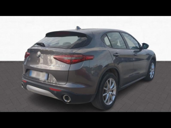 Photo 11 du bon plan ALFA ROMEO Stelvio 2.2 Diesel 180ch Business AT8 occasion à 18900 €