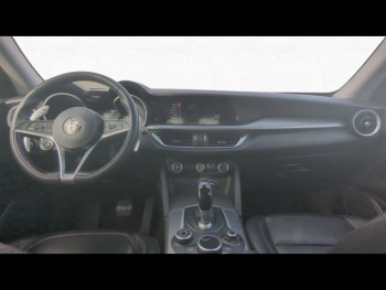 Photo 17 du bon plan ALFA ROMEO Stelvio 2.2 Diesel 180ch Business AT8 occasion à 18900 €