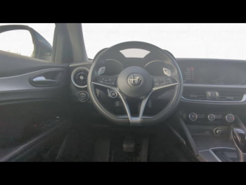 Photo 18 du bon plan ALFA ROMEO Stelvio 2.2 Diesel 180ch Business AT8 occasion à 18900 €