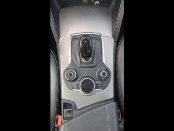 Photo 21 du bon plan ALFA ROMEO Stelvio 2.2 Diesel 180ch Business AT8 occasion à 18900 €