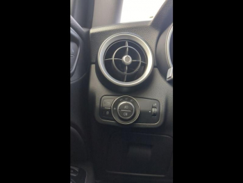 Photo 24 du bon plan ALFA ROMEO Stelvio 2.2 Diesel 180ch Business AT8 occasion à 18900 €