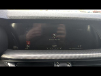 Photo 31 du bon plan ALFA ROMEO Stelvio 2.2 Diesel 180ch Business AT8 occasion à 18900 €