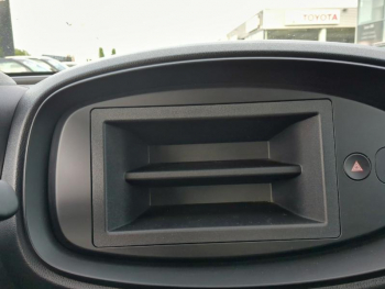 Photo 6 du bon plan TOYOTA Aygo X 1.0 VVT-i 72ch Active occasion à 11990 €