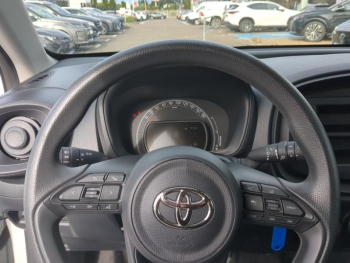 Photo 20 du bon plan TOYOTA Aygo X 1.0 VVT-i 72ch Active occasion à 11990 €