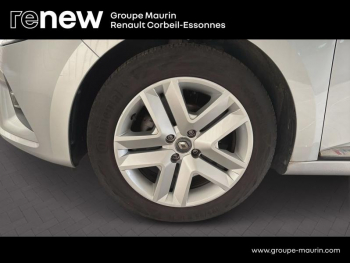 Photo 8 du bon plan RENAULT Clio 1.0 TCe 90ch Business -21N occasion à 15988 €