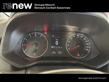 Photo 19 du bon plan RENAULT Clio 1.0 TCe 90ch Business -21N occasion à 15988 €