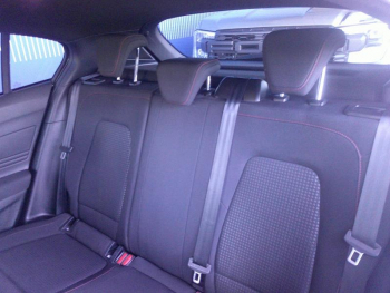 Photo 17 du bon plan FORD Focus 1.0 EcoBoost 125ch ST-Line occasion à 16591 €