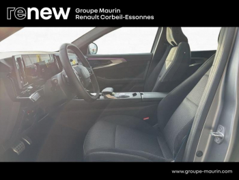 Photo 11 du bon plan RENAULT Austral 1.2 E-Tech full hybrid 200ch Iconic esprit Alpine- 24 occasion à 36898 €